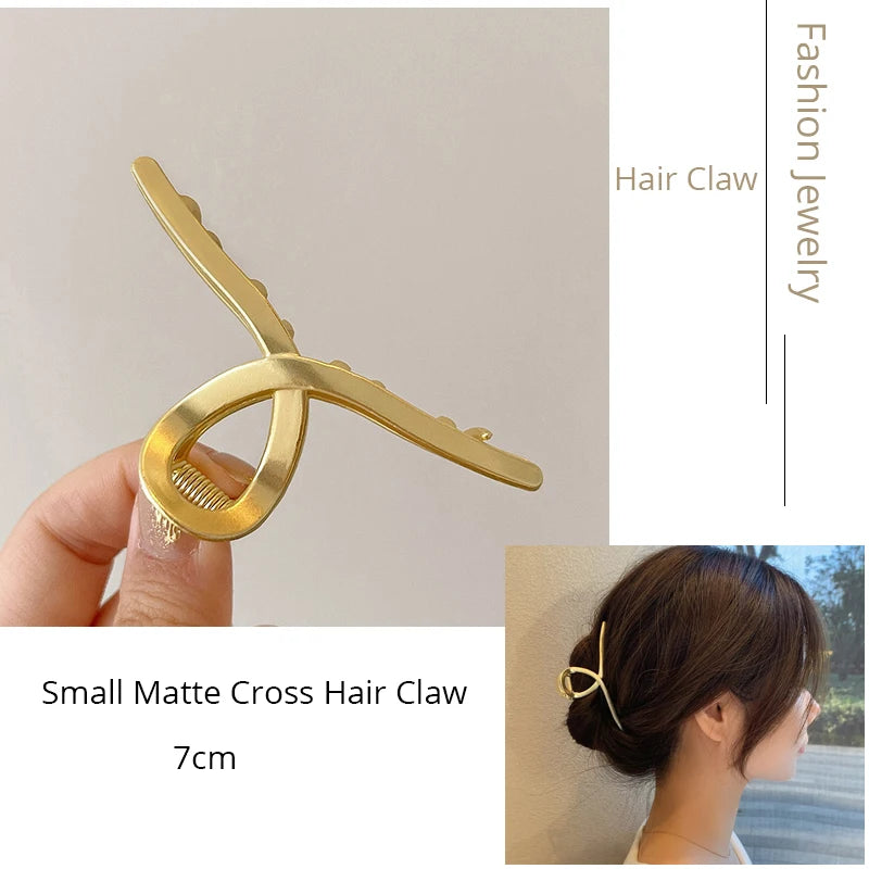 Korean Metal Geometric Hair Claw Barrettes Elegant Hair Clip Crab for Women Hollow Out Hairpin Headwear Girl Hair Accessories