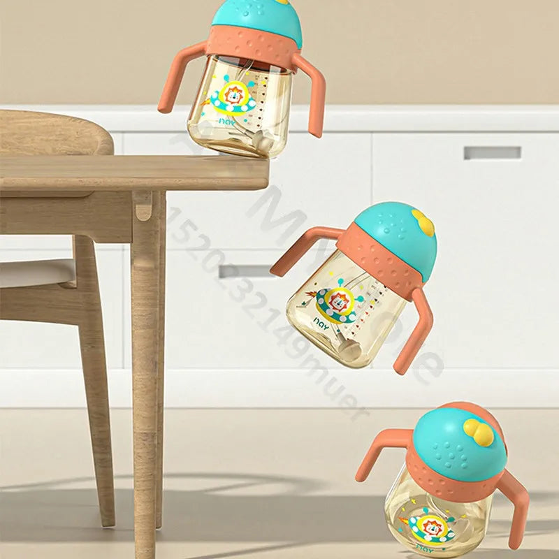 Children learn to drink water cup / children's straw cup / 300ML large capacity drinking cups