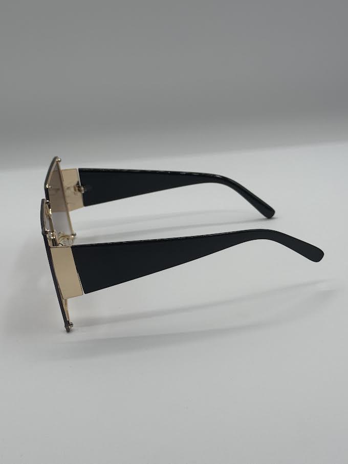 Designer Feel sunglasses,with stone bezel