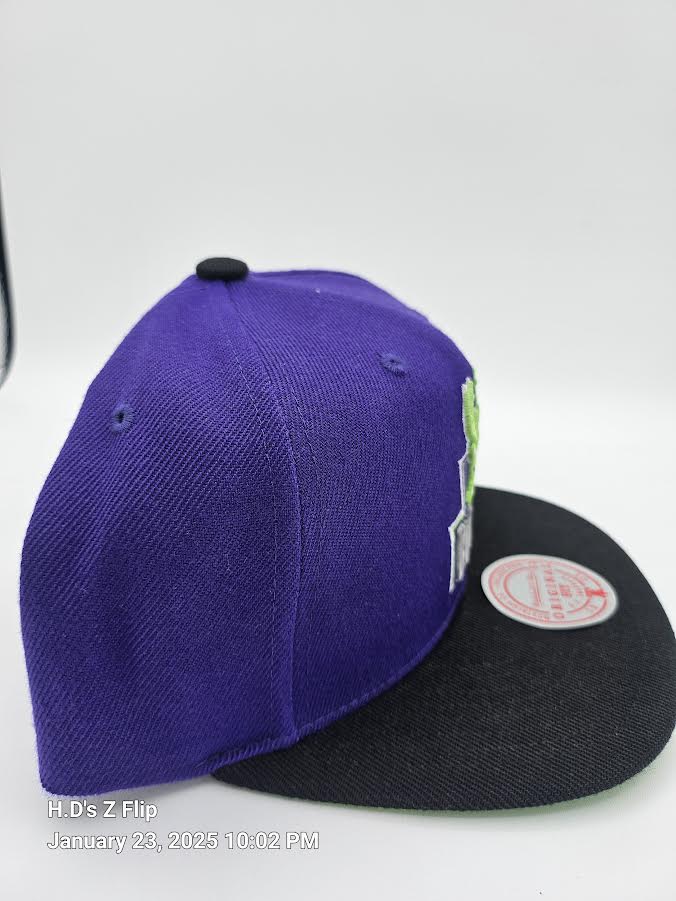 Mitchell & Ness