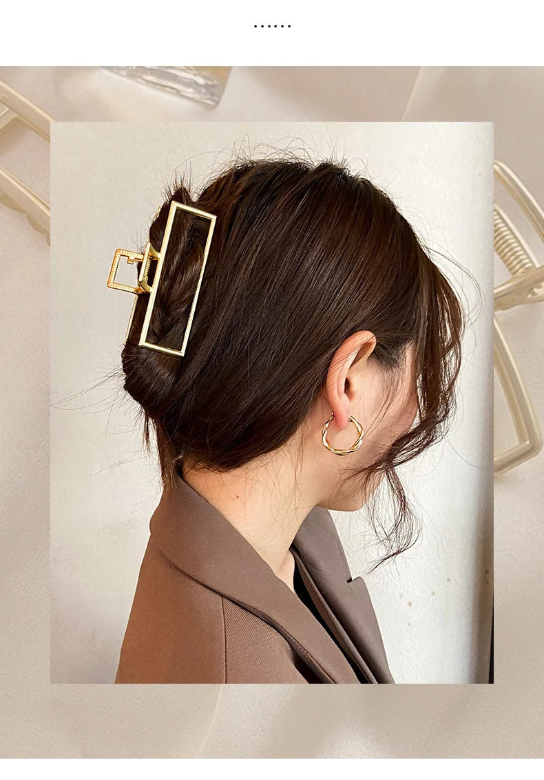 Korean Metal Geometric Hair Claw Barrettes Elegant Hair Clip Crab for Women Hollow Out Hairpin Headwear Girl Hair Accessories
