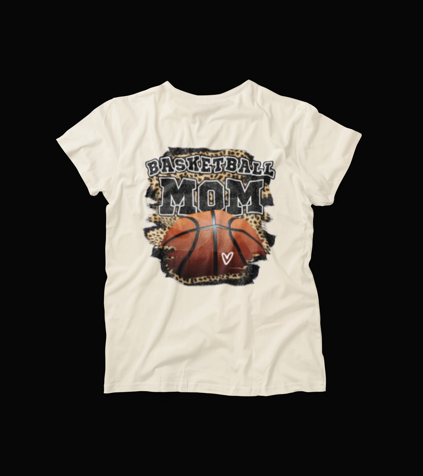 Basketball Mom T-Shirt – Leopard Print & Heart Ball Graphic Tee – Sports Fan Game Day Shirt for Moms – Cream Athletic Parent Top